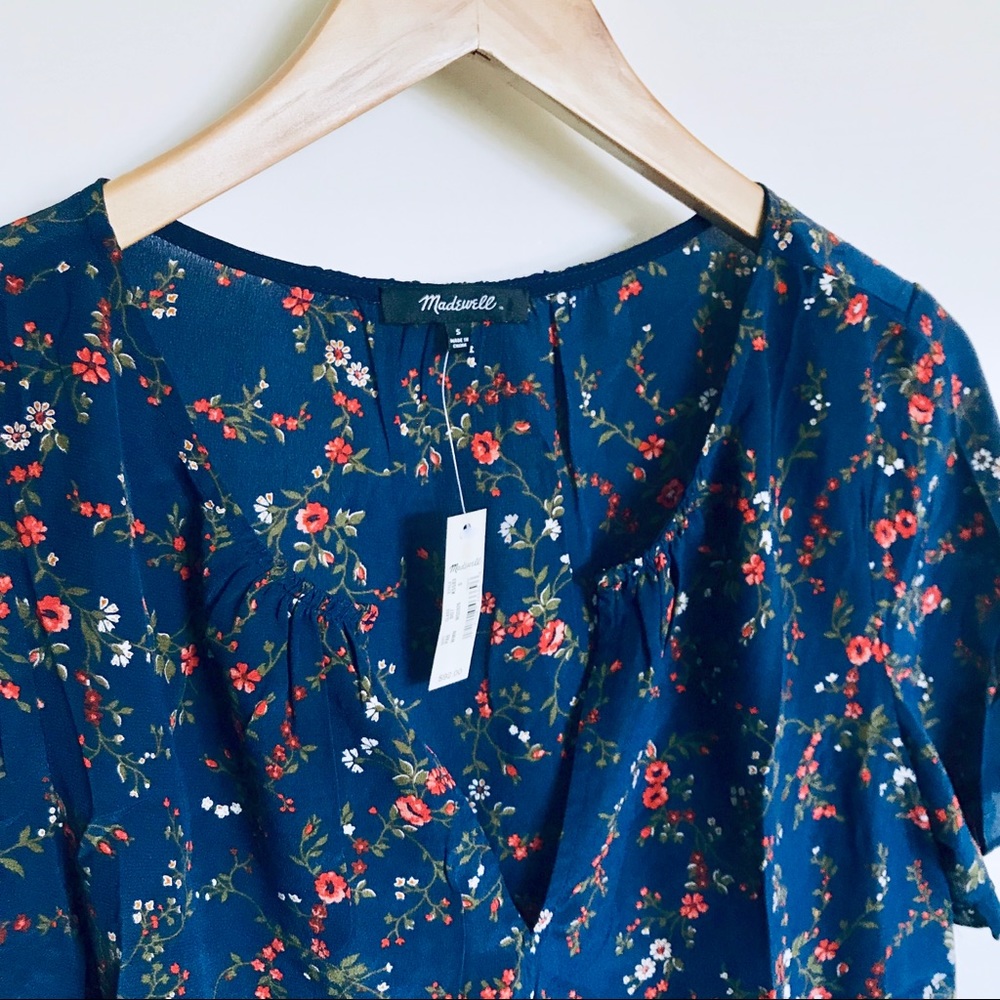 Madewell Silk Stanza Ruffle Hem Navy Blue Keyhole Floral Blouse Size Small - Picture 6 of 10